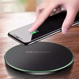 Refurbished 9eight5 Fast Charge Qi Wireless Charger Pad (10W) - Reebelo US