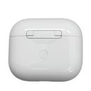 https://cdn.reebelo.com/pim/products/P-AIRPODS3RDGENCHARGINGCASEREPLACEMENT/WHI-image-2.jpg