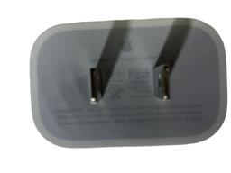 Apple A1720 Travel Adapter (Bulk Packaging) - White