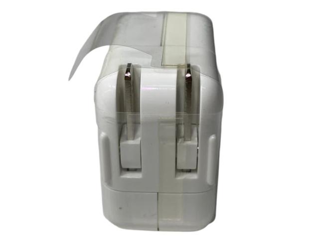 https://cdn.reebelo.com/pim/products/P-APPLECHARGEBRICKBULKPACKAGING/WHI-image-1.jpg