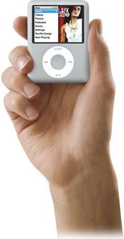 Apple iPod Nano 3rd Gen - 4GB - Silver
