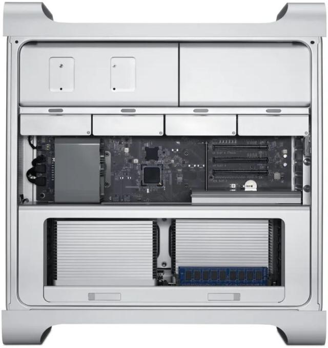 https://cdn.reebelo.com/pim/products/P-APPLEMACPROEARLY2009/SIL-image-2.jpg
