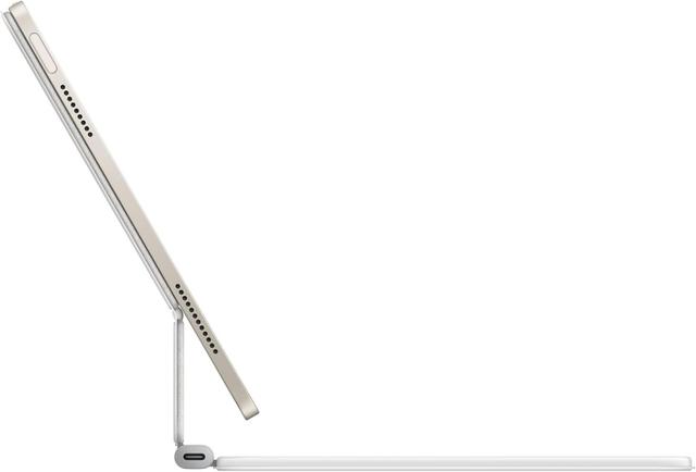 https://cdn.reebelo.com/pim/products/P-APPLEMAGICKEYBOARDFORIPADAIR11INCHM3/WHI-image-2.jpg