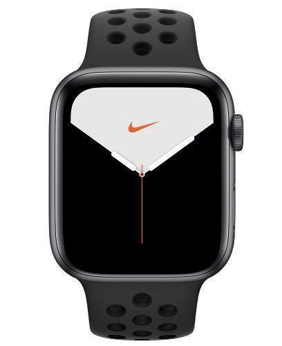 Apple Watch Series 5 Nike (Aluminum) 40mm in Space Grey in Excellent condition