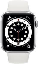 Apple Watch Series 6 Aluminum 40mm in Silver in Good condition