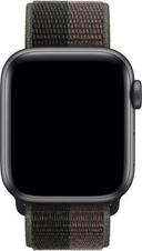 Apple Watch Series 7 Aluminum 45mm in Midnight in Good condition