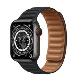 Apple Watch Series 7 (Cellular + GPS) - 32GB - 45mm - Space Black Titanium Case with Black Rubber Leather Link Band