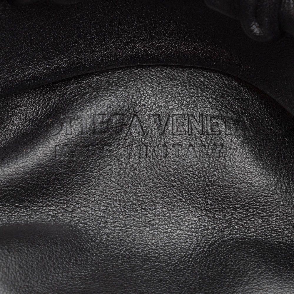 Bottega Veneta Calfskin The Chain Pouch Bag - Leather - Black