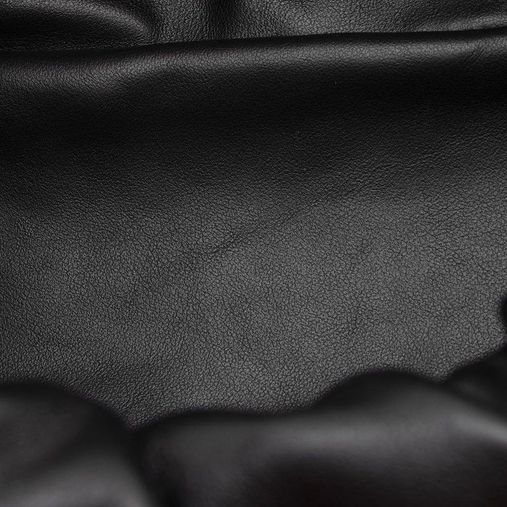 Bottega Veneta Calfskin The Chain Pouch Bag - Leather - Black