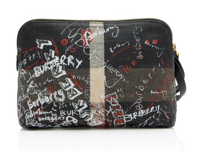 https://cdn.reebelo.com/pim/products/P-BURBERRYMEGACHECKDOODLEPOUCH/WHI-image-2.jpg
