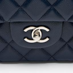 Chanel Caviar Leather Classic Jumbo Double Flap Bag - Leather - Blue
