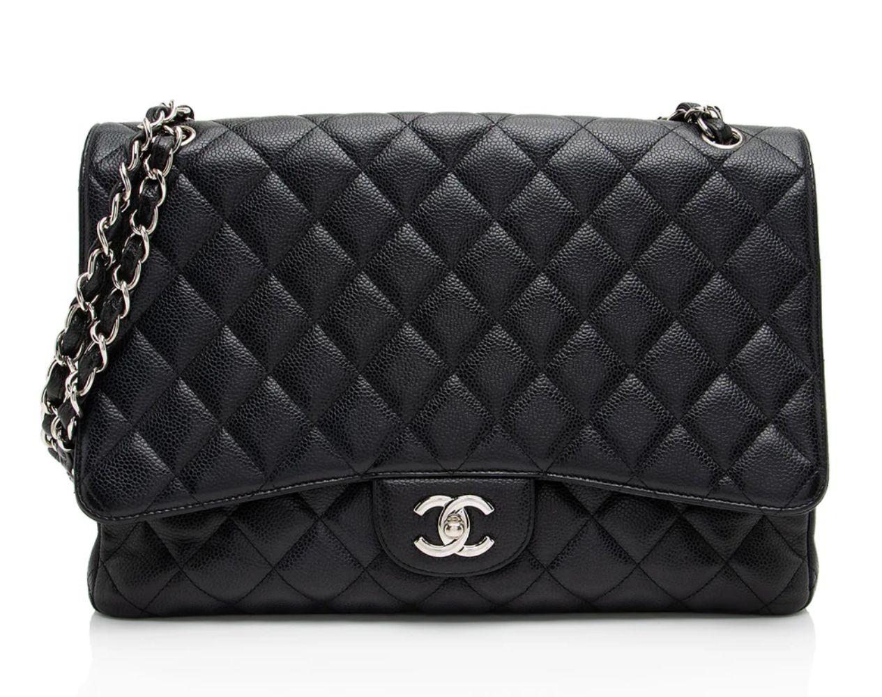 Chanel Caviar Leather Classic Maxi Single Flap Bag - Leather - Black