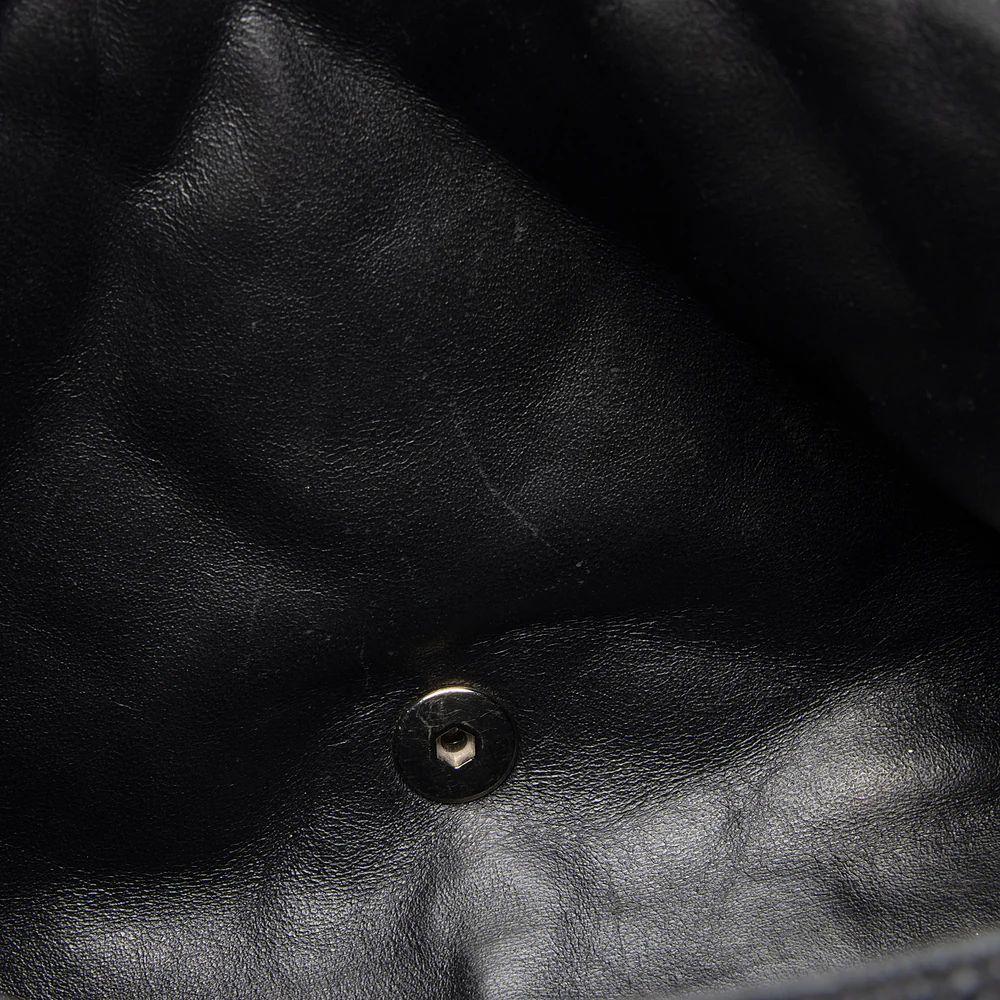 Chanel Caviar Leather Classic Maxi Single Flap Bag - Leather - Black