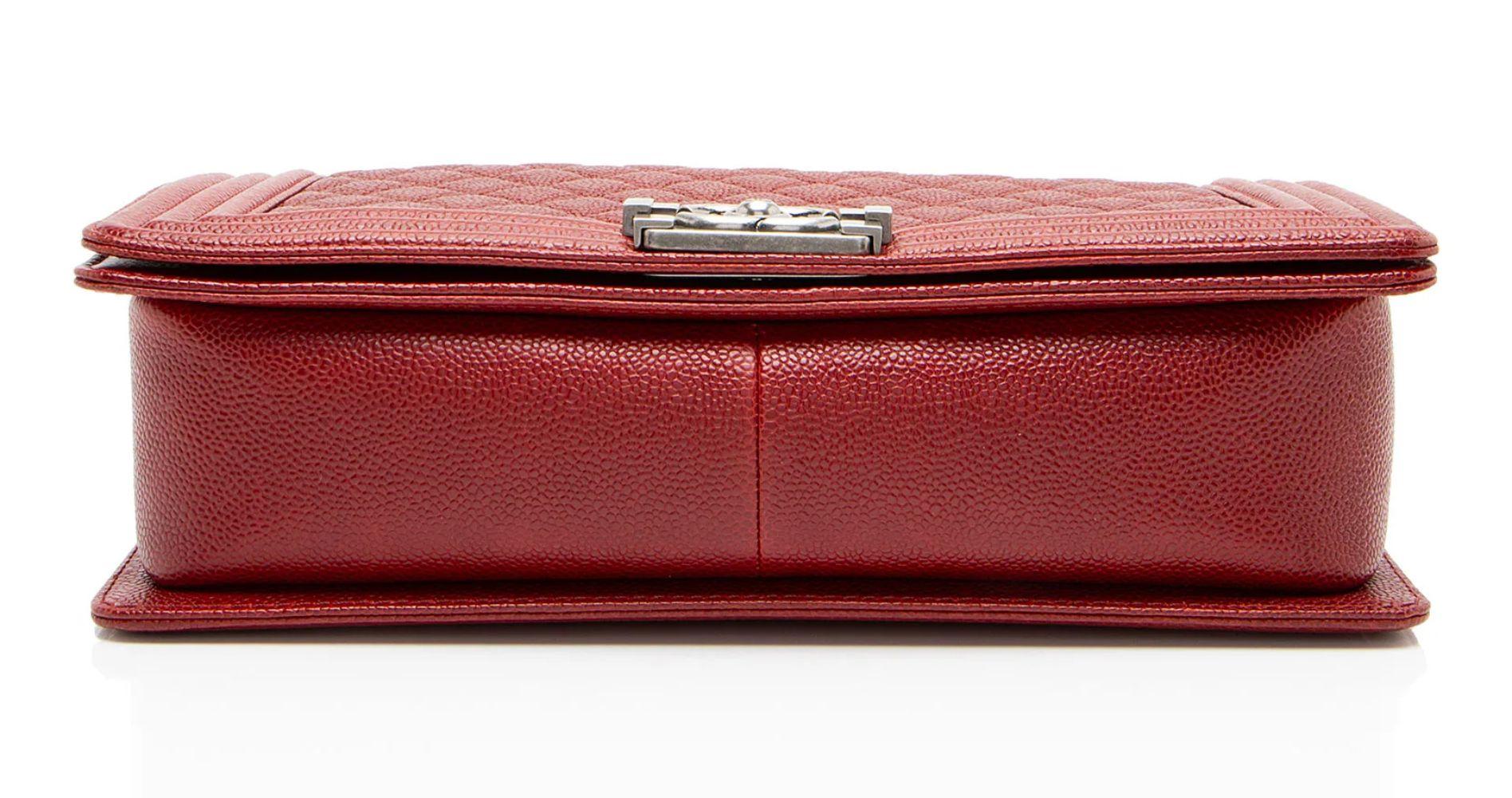 Chanel Caviar Leather New Medium Boy Bag - Leather - Red