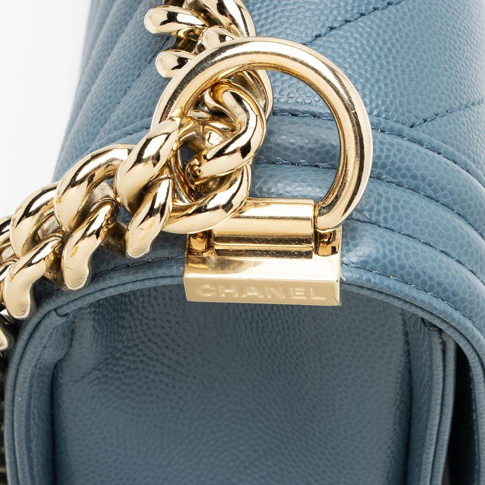 Chanel Chevron Caviar Leather Old Medium Boy Bag - Leather - Blue