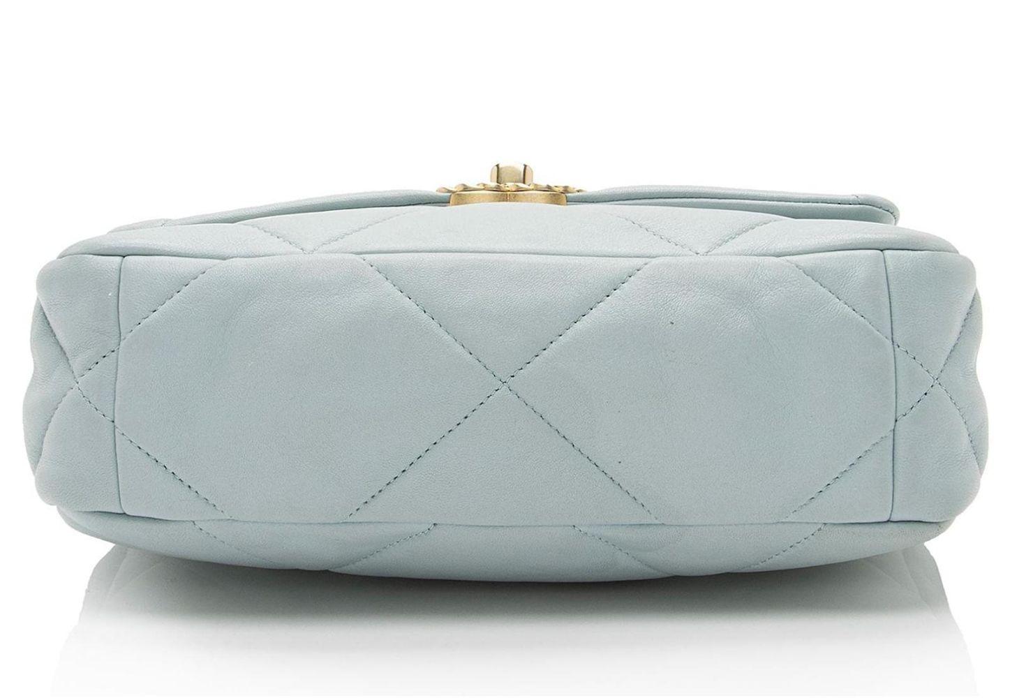 Chanel Lambskin 19 Medium Flap Shoulder Bag - Lambskin - Blue