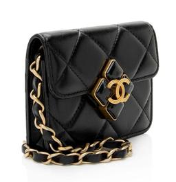 Chanel Lambskin Diamond Lock Card Holder on Chain - Lambskin - Black