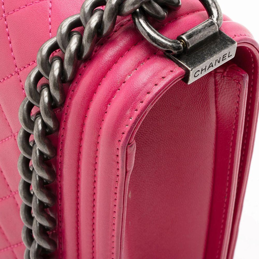 Chanel Lambskin New Medium Boy Bag - Lambskin - Pink