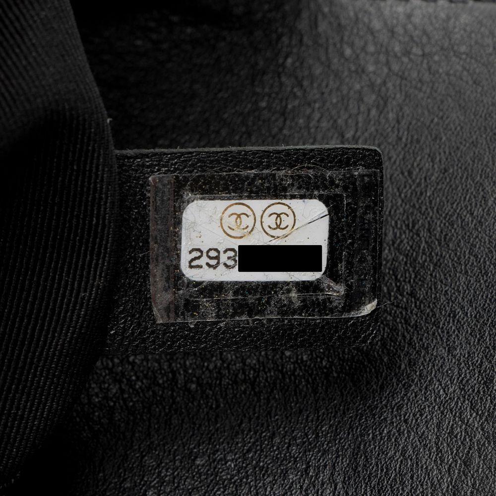 Chanel Lambskin Trunk Shoulder Bag - Lambskin - Black