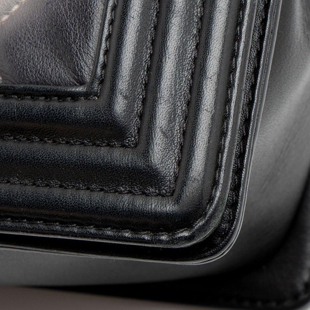 Chanel Ombre Lambskin New Medium Boy Bag - Lambskin - Beige/Black