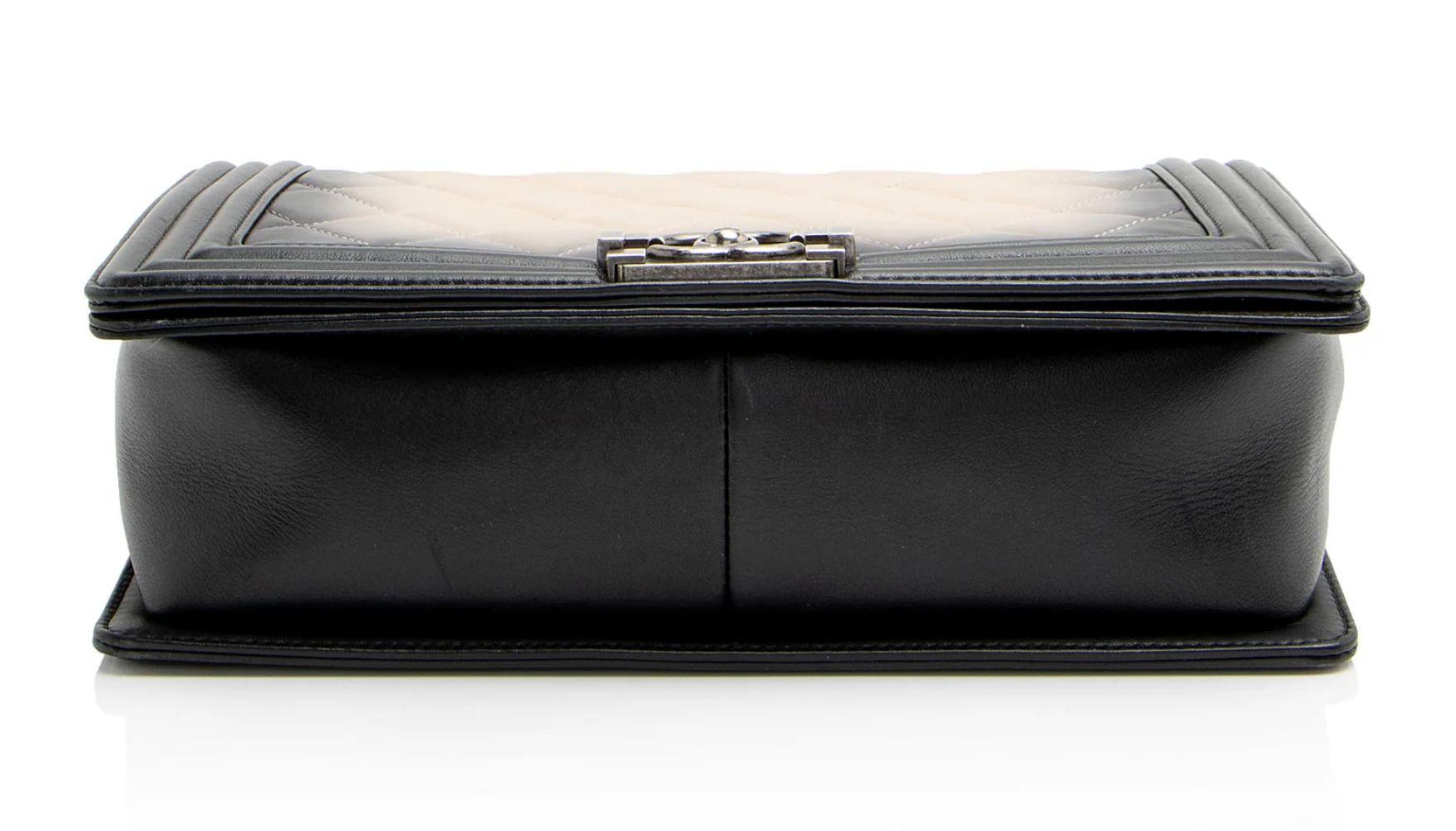 Chanel Ombre Lambskin New Medium Boy Bag - Lambskin - Beige/Black