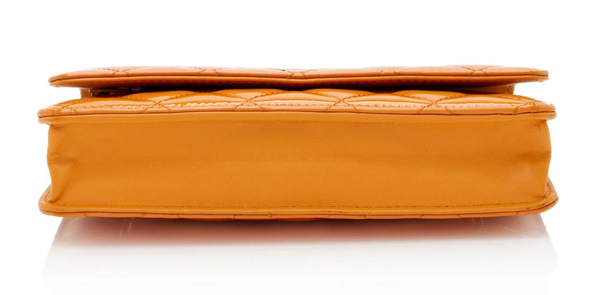 Chanel Patent Leather Classic Wallet on Chain - Leather - Orange
