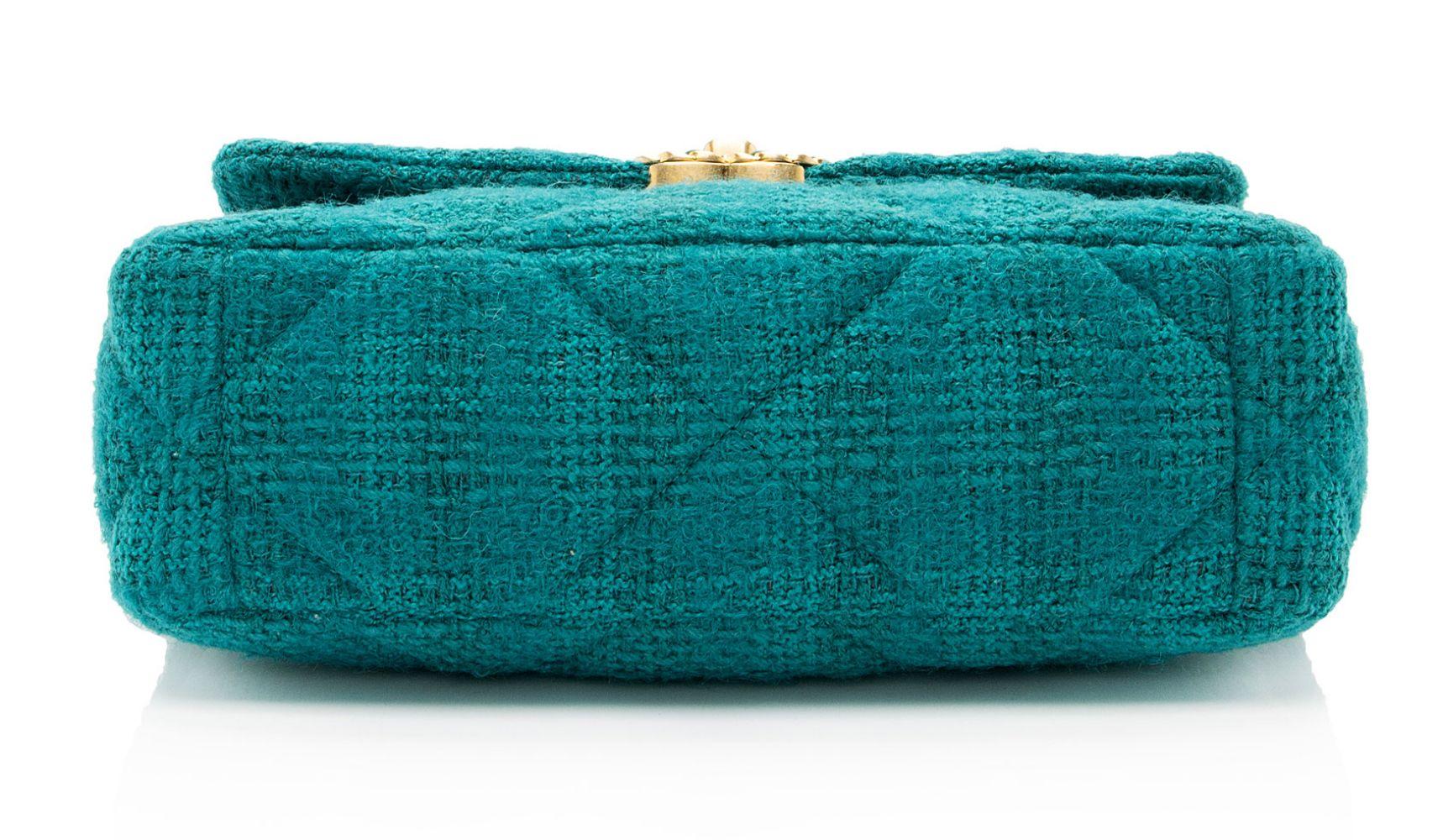 Chanel Tweed Ribbon 19 Medium Flap Shoulder Bag - Leather - Green