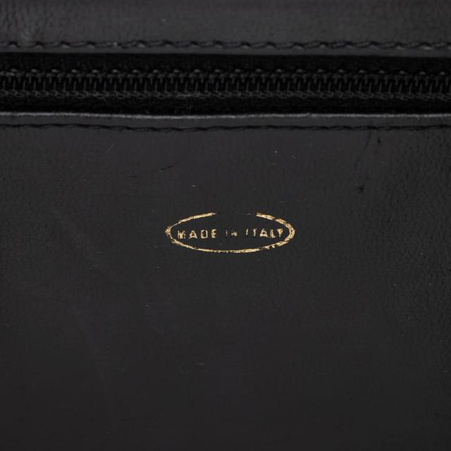https://cdn.reebelo.com/pim/products/P-CHANELVINTAGECAVIARLEATHERVANITYTRAINCASE/BLA-image-8.jpg