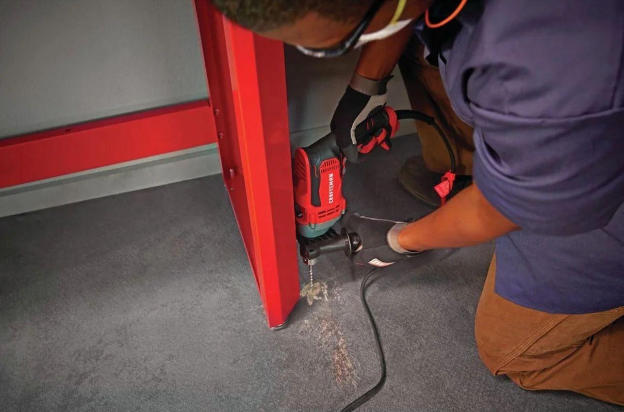 CRAFTSMAN CMED741-R 7 Amp 1/2 in. Hammer Drill - Red