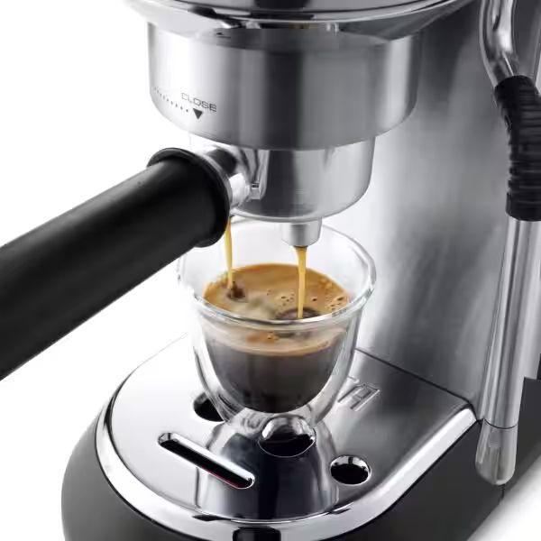 https://cdn.reebelo.com/pim/products/P-DELONGHIDEDICAARTEESPRESSOMACHINEEC885/SIL-image-3.jpg