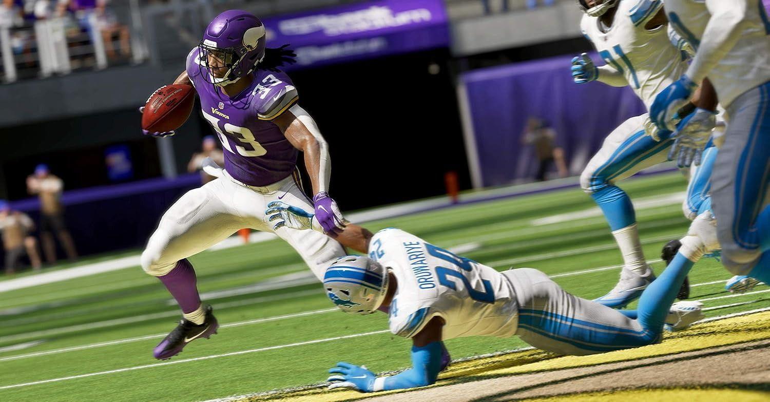 Electronic Arts Madden NFL 21 for PlayStation 4 - Blue