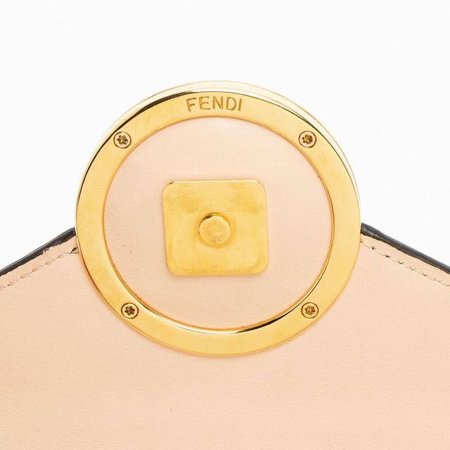 https://cdn.reebelo.com/pim/products/P-FENDIFFEMBOSSEDCALFSKINFFCROSSBODY/PIN-image-9.jpg