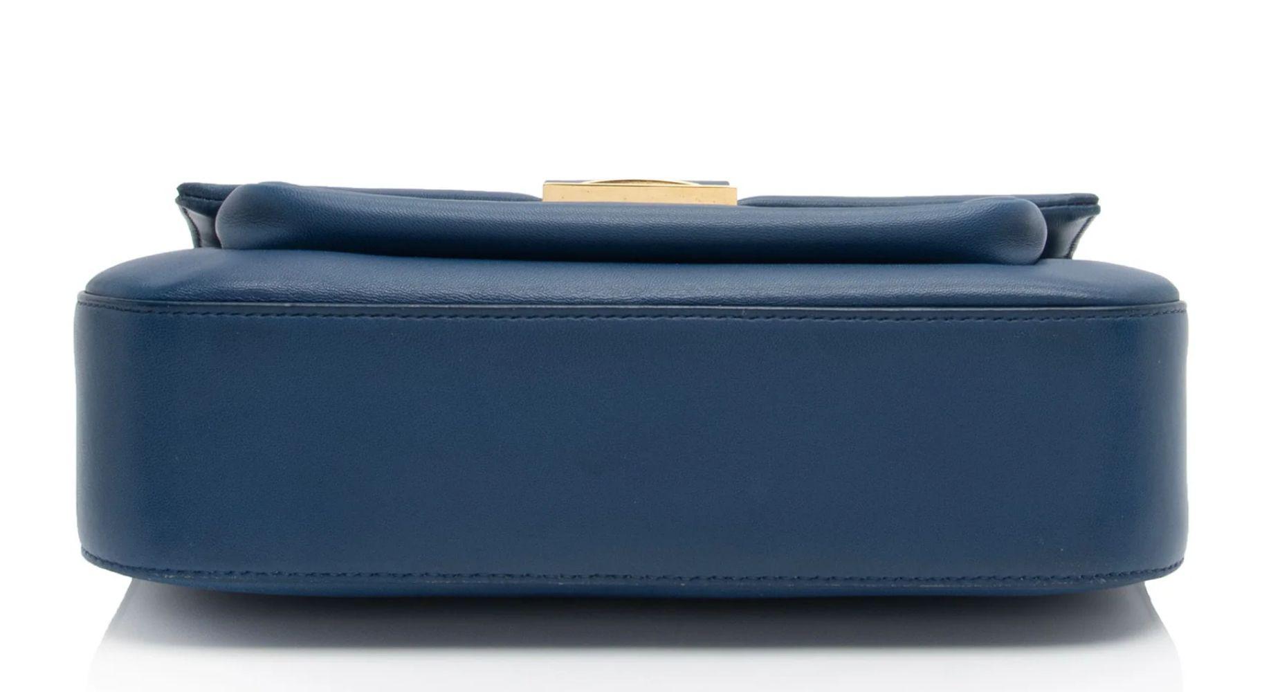 Fendi Leather Be Baguette Shoulder Bag - Leather - Blue