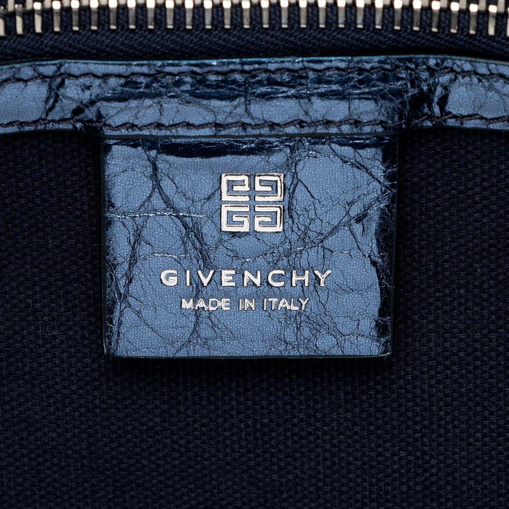 Givenchy Metallic Leather Voyou Medium Hobo - Metallic Leather - Blue