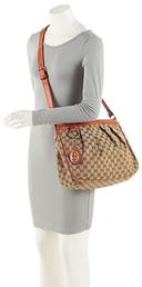 https://cdn.reebelo.com/pim/products/P-GUCCIGGCANVASSUKEYMESSENGER/BEI-image-4.jpg