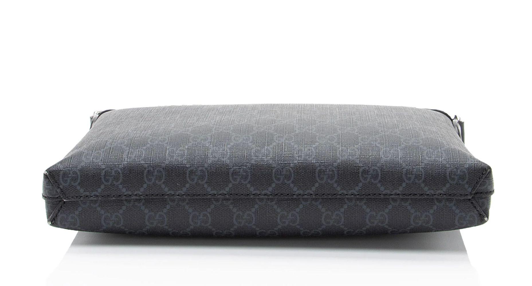 Gucci GG Supreme Retro Messenger - Leather - Grey/Black