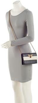 https://cdn.reebelo.com/pim/products/P-GUCCILEATHERQUEENMARGARETWALLETONCHAIN/BLA-image-4.jpg