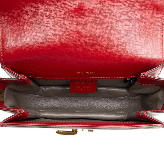 https://cdn.reebelo.com/pim/products/P-GUCCILEATHERSYLVIE1969MINISHOULDERBAG/RED-image-6.jpg