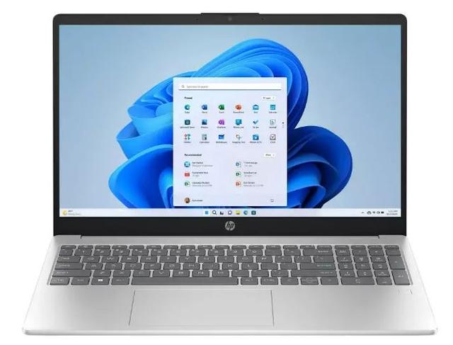HP Pavilion 16-ag0052wm Laptop 16" AMD Ryzen 5 8540U 3.2GHz in Silver in Acceptable condition