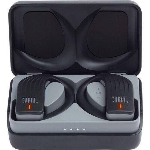 JBL Endurance Peak Waterproof True Wireless In-Ear Headphones in Black in Excellent condition