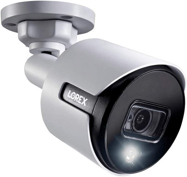 Lorex  5MP Super HD Active Deterrence Camera - White - Excellent
