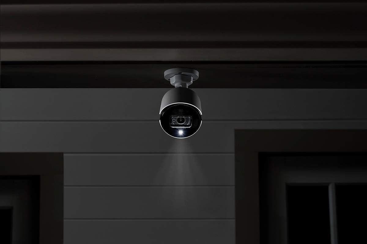 Lorex 5MP Super HD Active Deterrence Camera - White