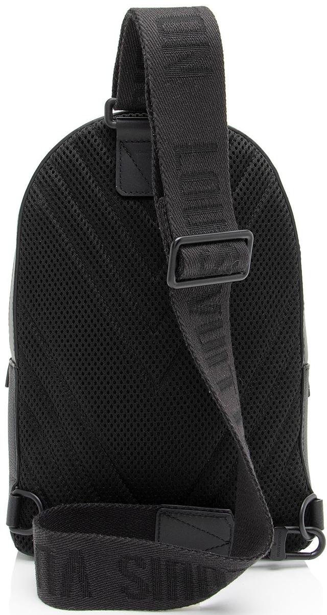 https://cdn.reebelo.com/pim/products/P-LOUISVUITTONCALFSKINAEROGRAMPILOTSLINGBAG/BLA-image-2.jpg