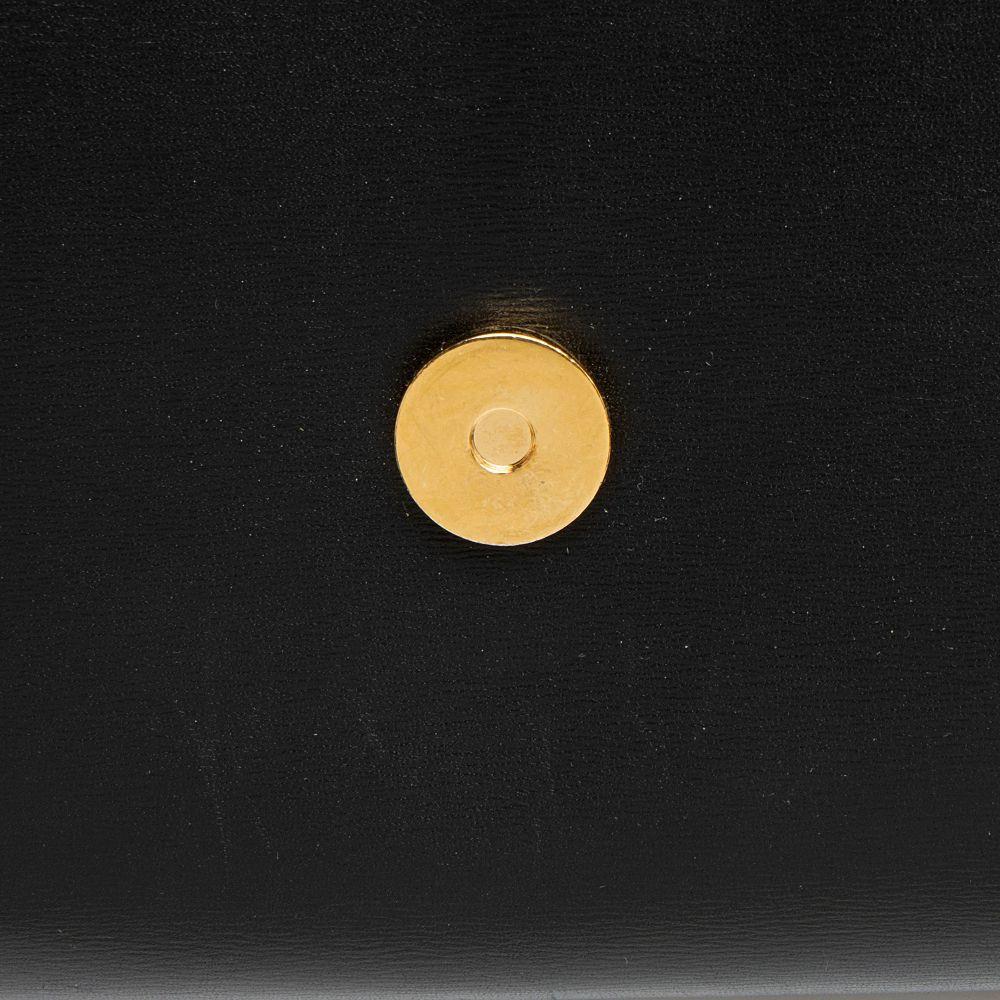 Louis Vuitton Calfskin Chain Louise GM Clutch - Calfskin - Black