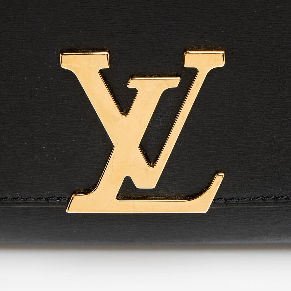 Louis Vuitton Calfskin Chain Louise GM Clutch - Calfskin - Black