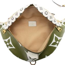 Louis Vuitton Giant Monogram Canvas Bumbag - Coated Canvas - Green