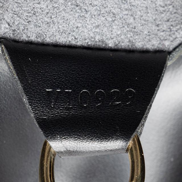 https://cdn.reebelo.com/pim/products/P-LOUISVUITTONVINTAGEEPILEATHERNOCTAMBULETOTE/BLA-image-4.jpg