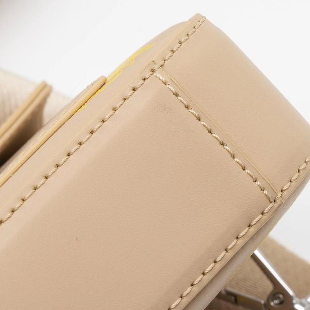 https://cdn.reebelo.com/pim/products/P-MCMLEATHERCOLORSPLASHMILLIESMALLCROSSBODY/YEL-image-9.jpg