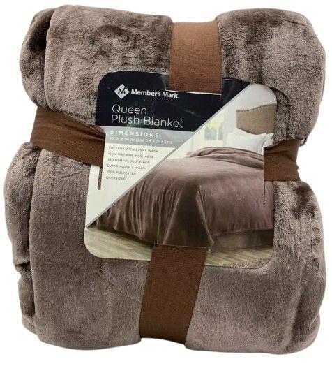 Member's Mark  King Plush Blanket - Brown - Brand New