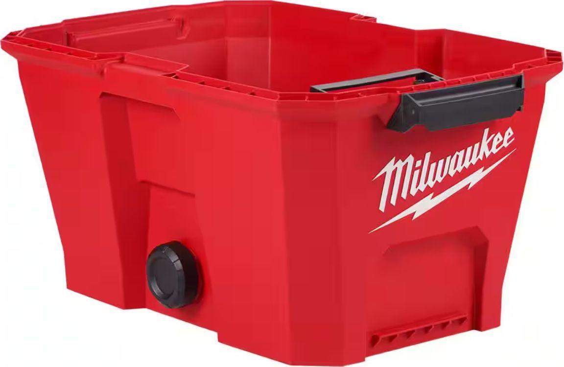 MILWAUKEE  0922-20 6 Gallon Wet/Dry Vacuum Tank (1 Piece) - Red - Excellent